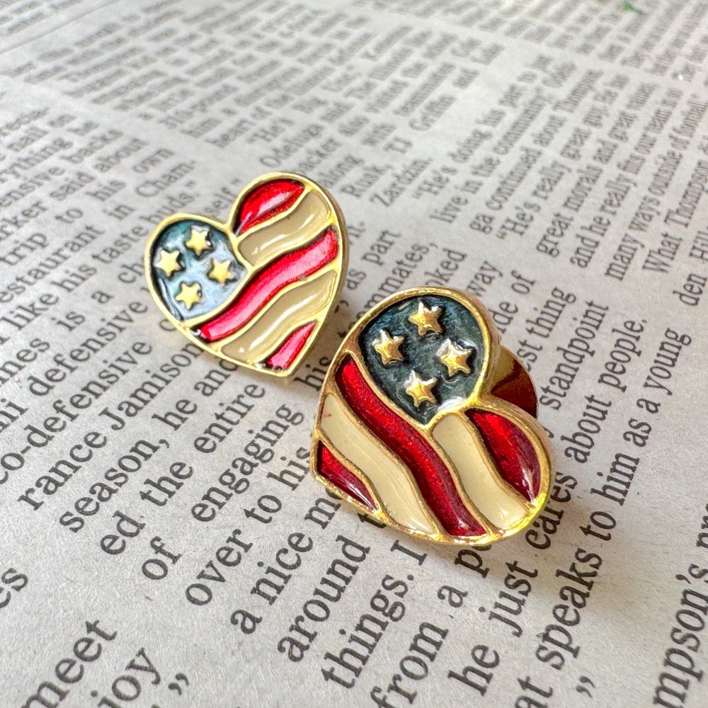 Avon US Flag Heart Pins, Set of 2, vintage brooch
